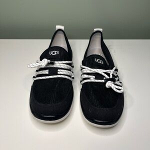 Youth Uggs Kids Girls Cambrian Sneakers Mesh Black White Shoes Lightweight Sz 4